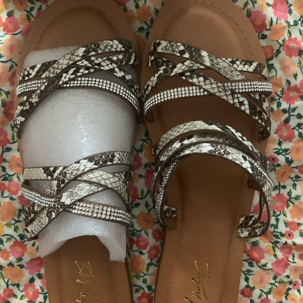 Thalia Sodi Marlina open toe casual slide sandals